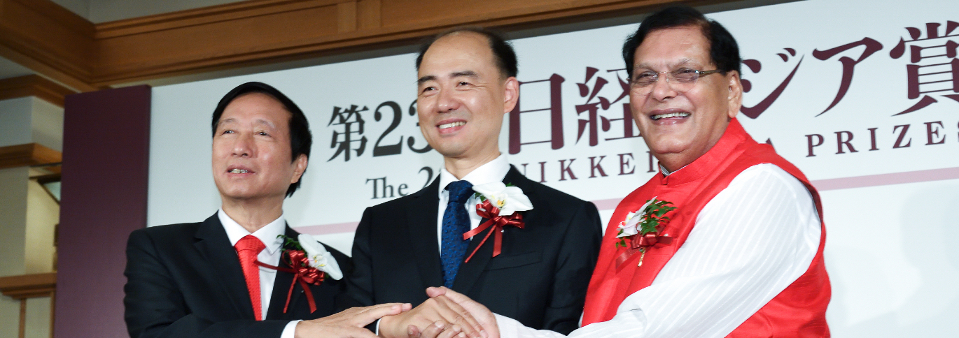 Books: Like mother, like daughter, Tamaki Osaka fights for freedom - Nikkei  Asia